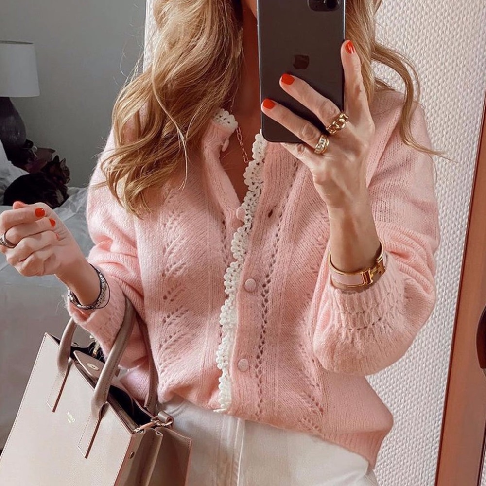 Light Pink Cardigan with Cable Patterns and Round Neckline